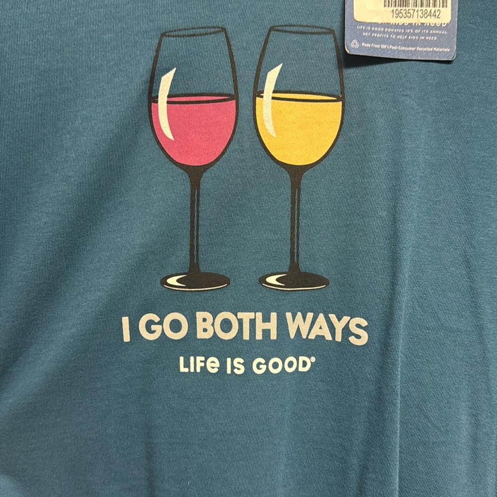 NWT “I go both ways” funny shirt wine shirt